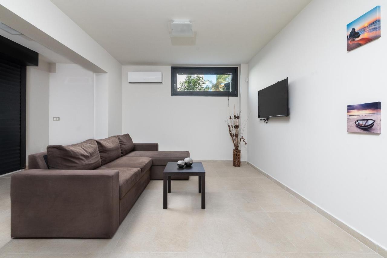 Breeze 3 Villa *