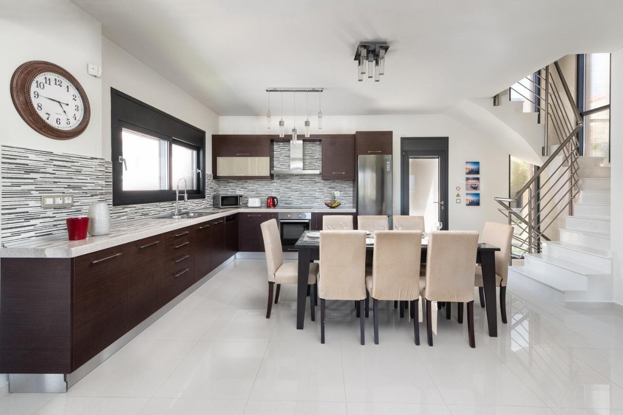 Breeze 3 Villa Ixia (Rhodes)